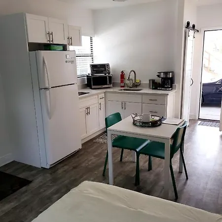 Exceptional Studio!! Apartment